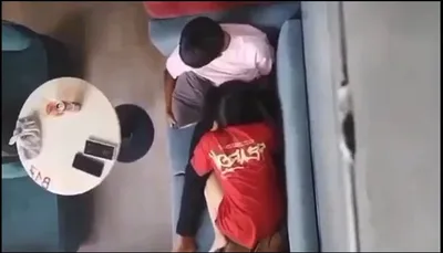 Quay lén bồ bú liếm cho cô bạn gái nơi công cộng